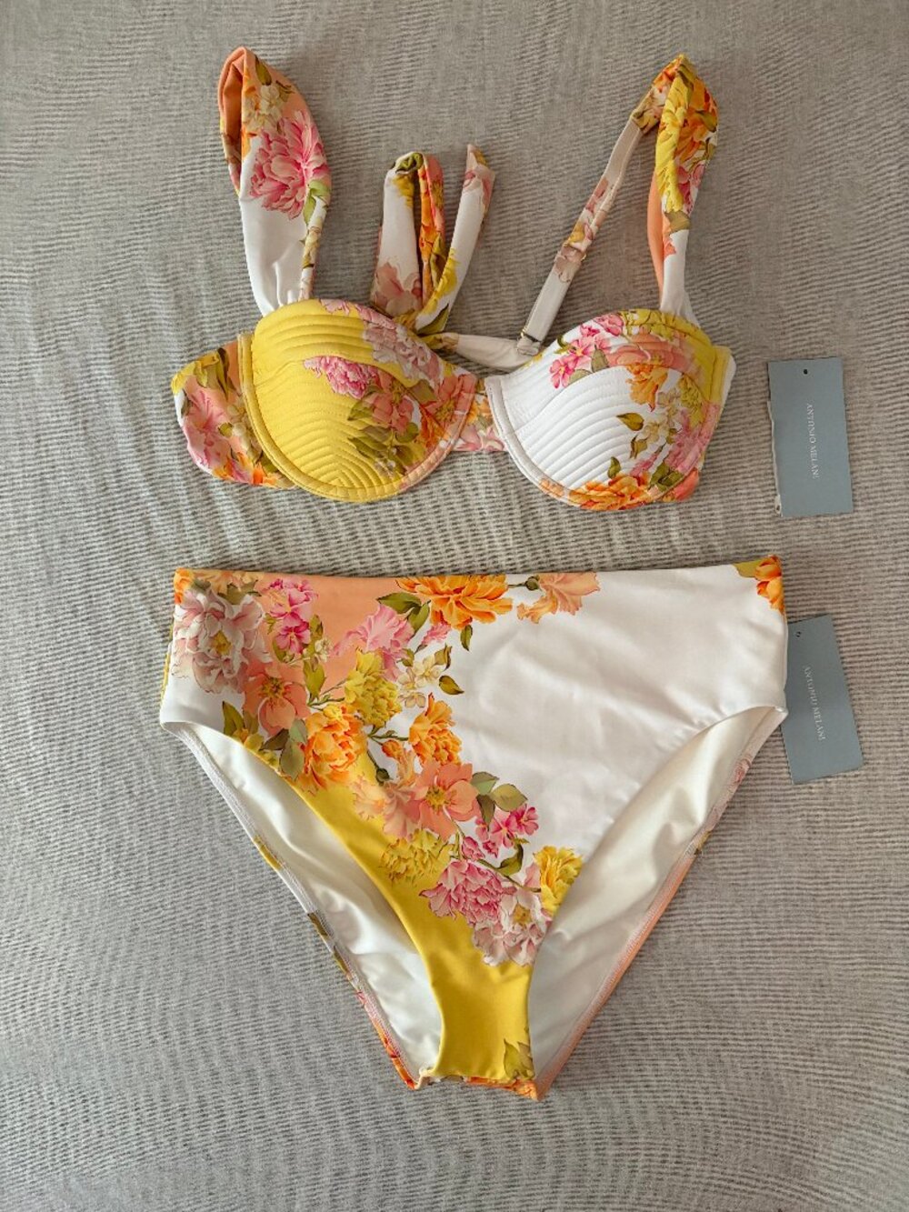 NWT Antonio Melani Spring Floral Quilted Underwire Bikini Set L